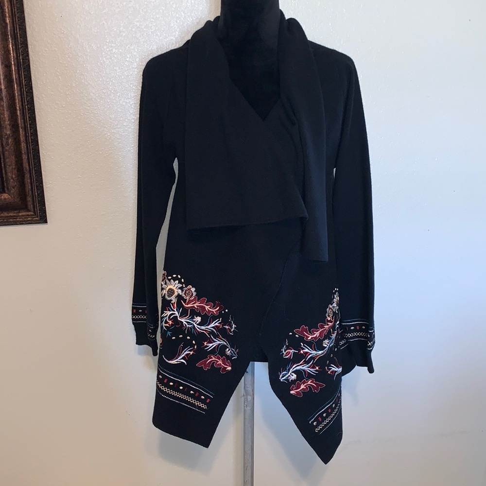 RENUAR black cascading wrap jacket sweater. Embroidered.